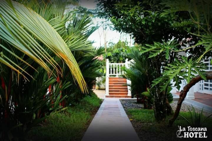 Hotel Campestre La Toscana Villavicencio Exterior photo